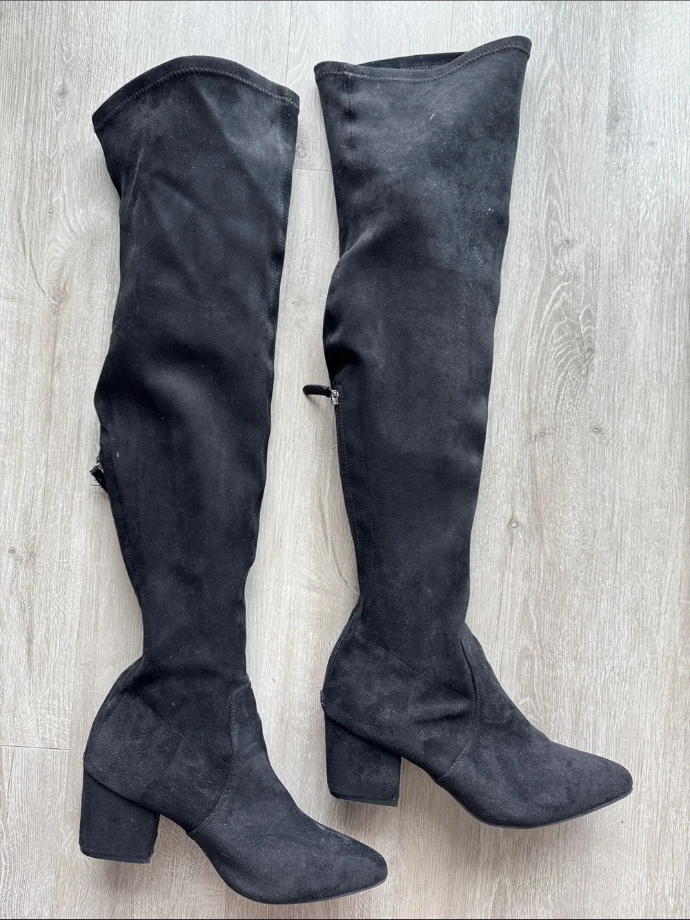 Goodnight Macaroon Women's Black Over-the-Knee Boots Size 41